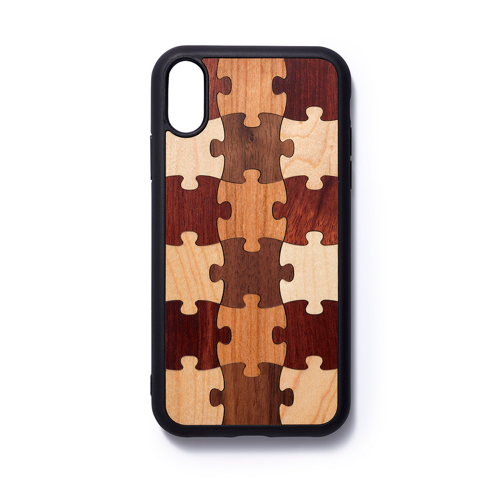 Wooden iPhone XR back case puzzle - Woodstylz
